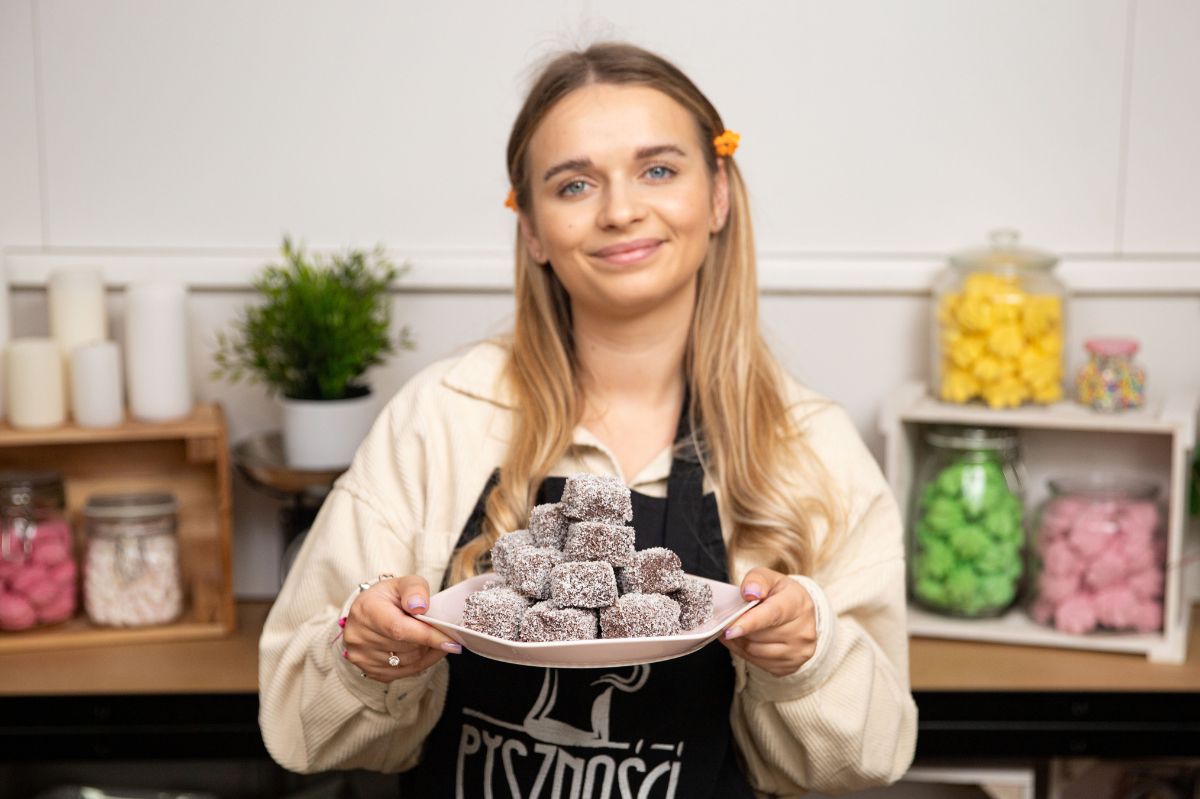 Beloved family recipe: Irresistible chocolate-coconut cubes