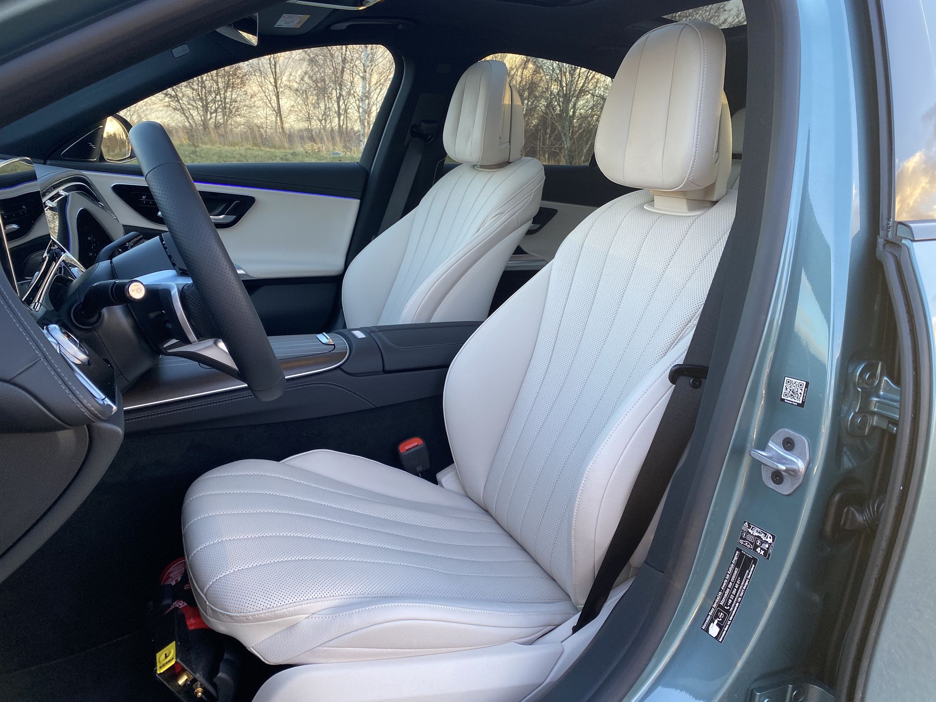 Mercedes Klasy E (W214)