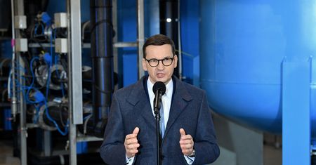 Morawiecki o inflacji. "Złagodzimy skutki dla obywateli"