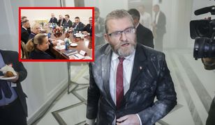 Braun przestawiał krzesła u prezydenta. "Byli przerażeni"