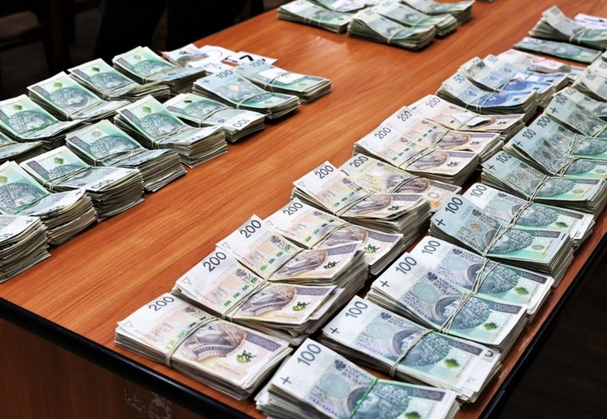 Napadli na konwojenta. "Dobrze ukryli łup". Policja triumfuje