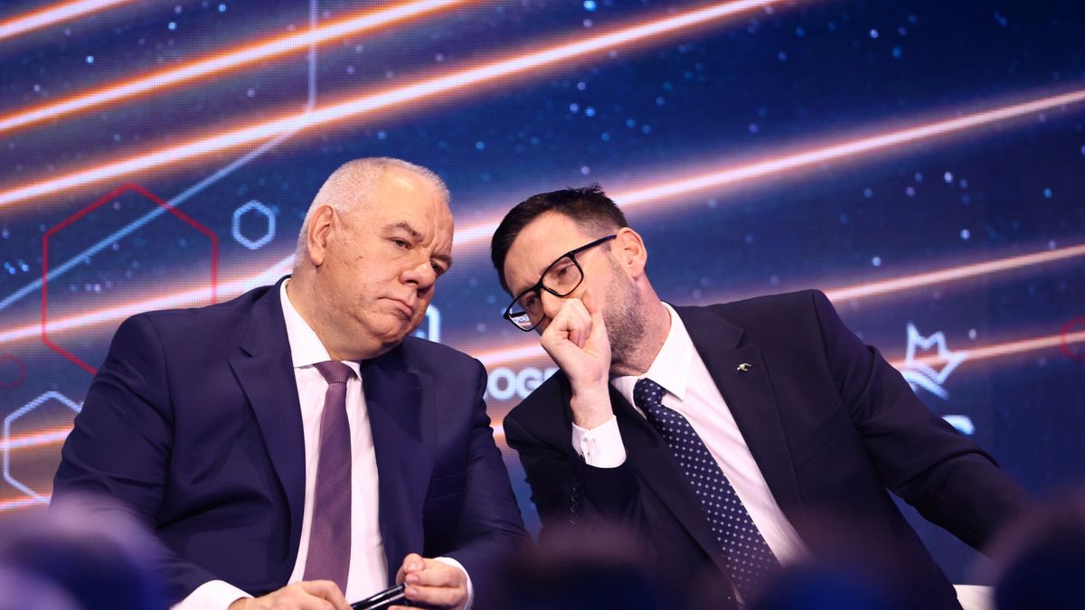 Jacek Sasin chwali Daniela Obajtka jako prezesa Orlenu