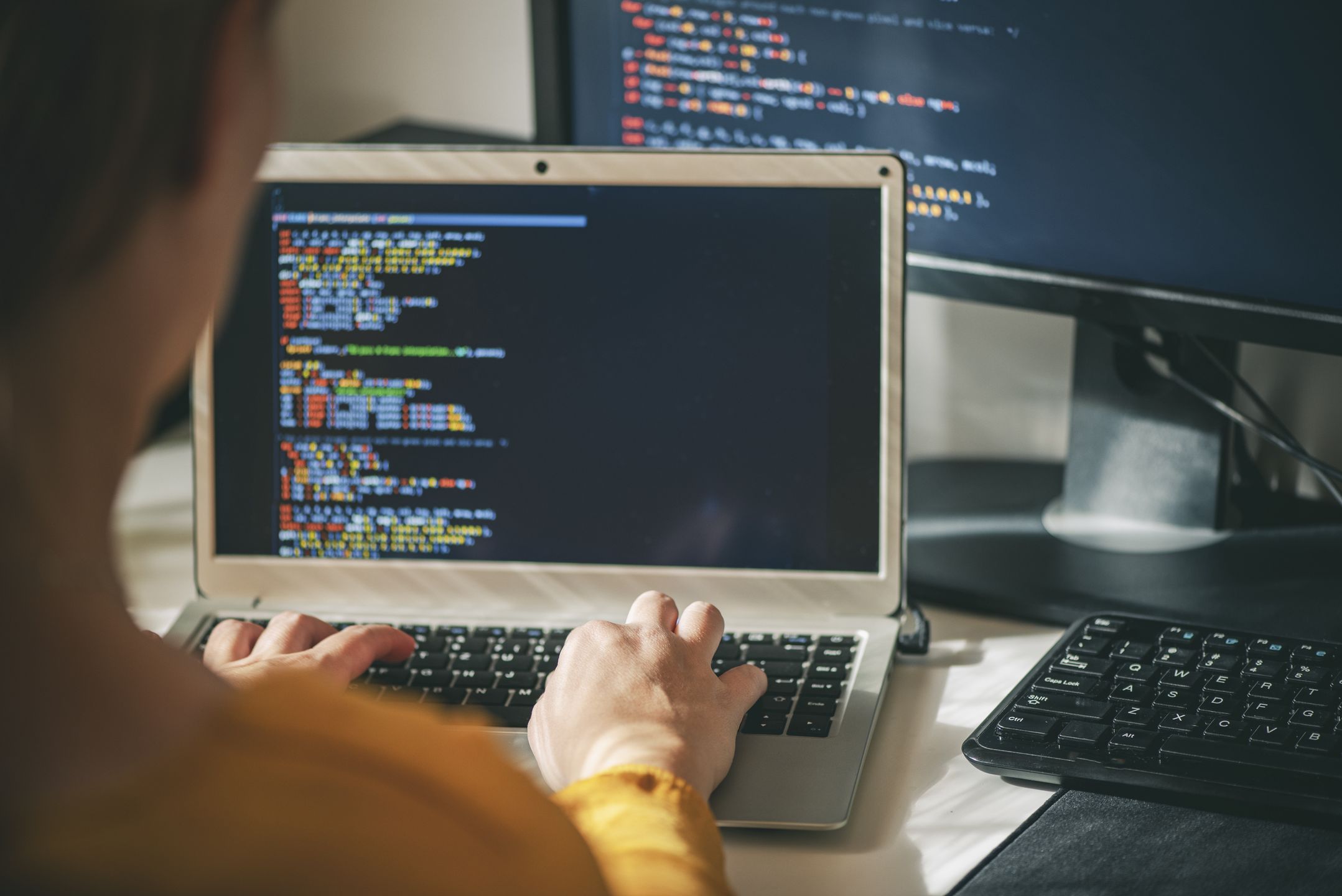 Close up of woman programmer working at home in his home office
Close up of woman programmer working at home in his home office
Emilija Manevska