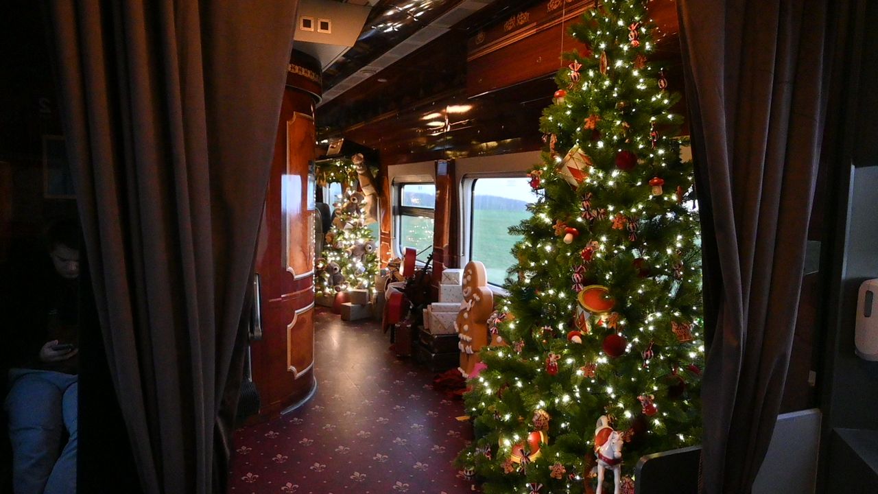 Jak z bajki. Jechaliśmy świątecznym pociągiem do Wilna