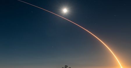 Spójrz w niebo. Dwa wydarzenia nałożą się na siebie