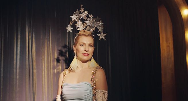 Dove w kampanii pokazuje, jak kobiety na nowo definiują piękno (wideo)