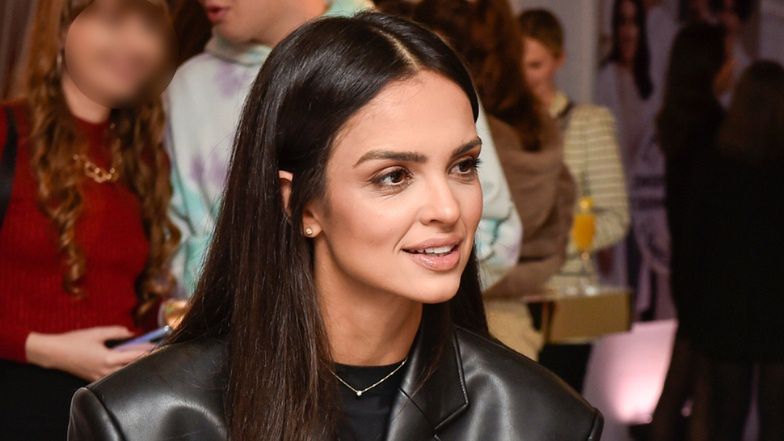 Klaudia El Dursi pokazała zmysłowe ujęcia. Uwagę fanów zwróciła jej stopa