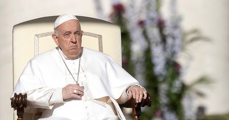 Papież zaapelował do Węgrów. Prosi, aby "otworzyli się" na migrantów