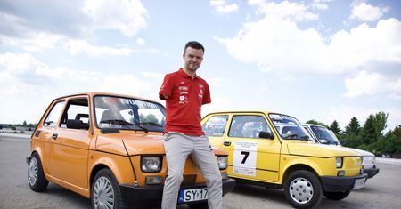 Poprowadzi malucha stopami przez 4000 km, by pomóc najmłodszym ofiarom wypadków