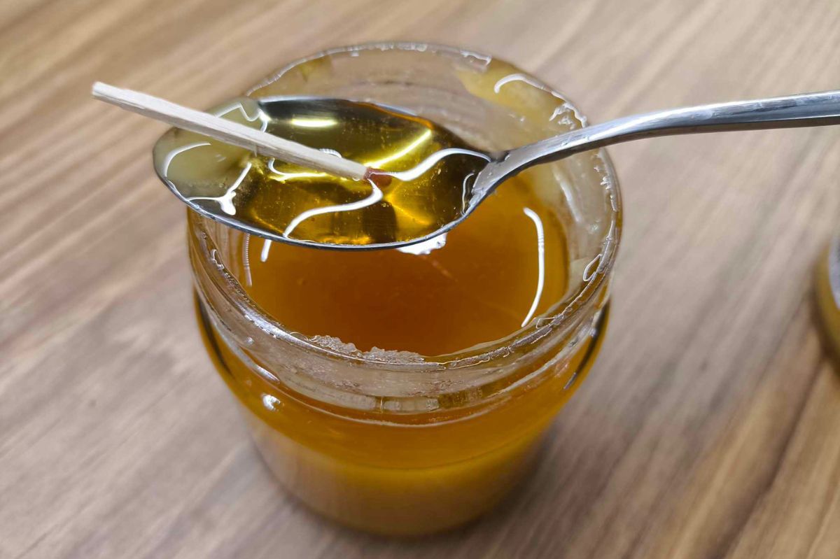 How to recognize honey - Delicacies