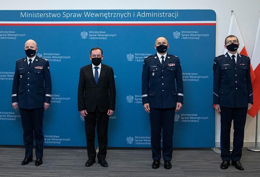 Śląsk. Roman Rabsztyn (1 z prawej) został nowym szefem śląskiej policji.