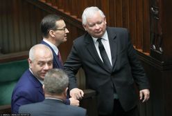 Nowy sondaż WP. Obóz PiS mówi: "wina Tuska". Polacy mają inne zdanie