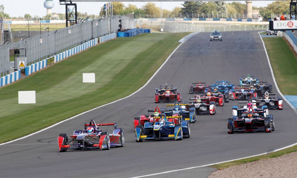 Pierwszy sezon Formuły E dobiega końca – sytuacja przed Visa London ePrix