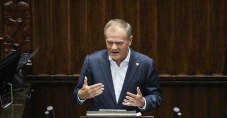 Tusk w Sejmie o powodzi. Obiecuje pieniądze dla najbardziej potrzebujących