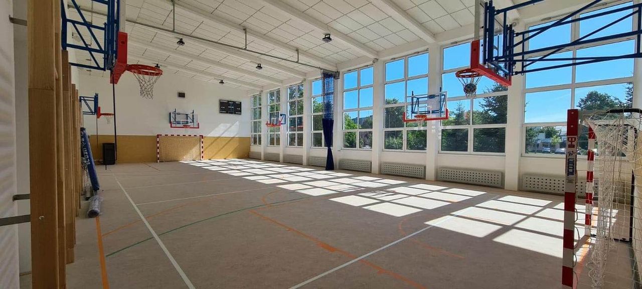 Małogoszcz: Nowa sala gimnastyczna w Szkole Podstawowej otwarta