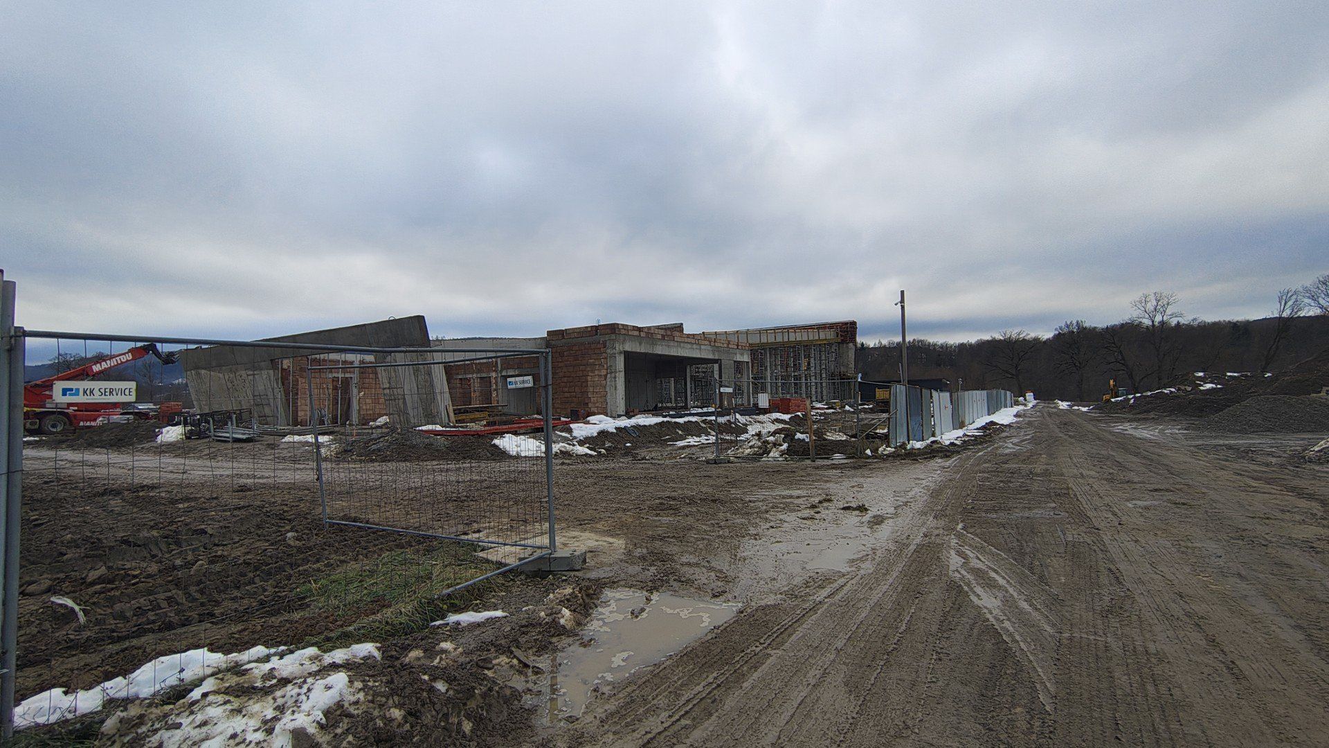 Budowa krytego kąpieliska w Sękowej