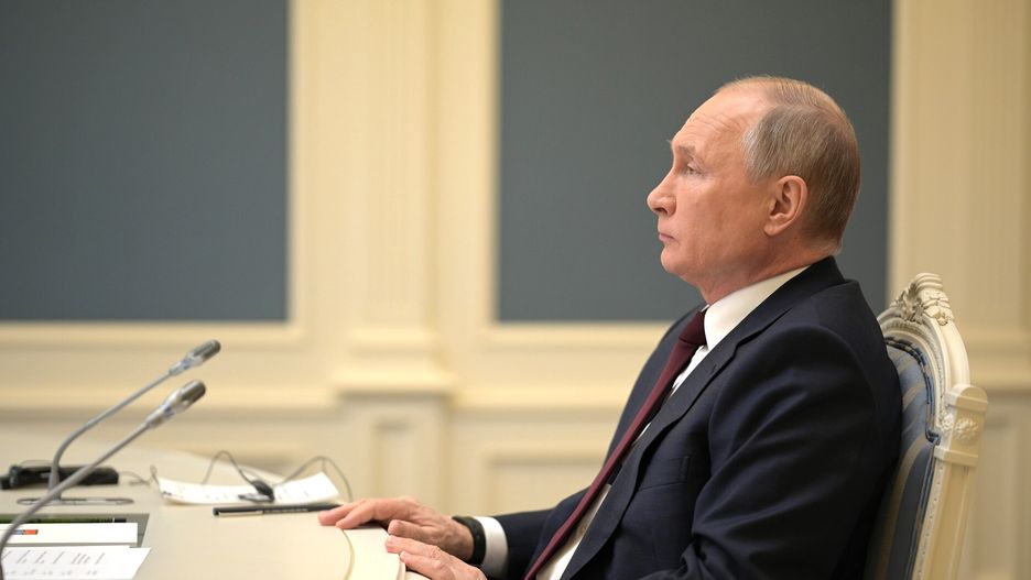 MOSCOW, RUSSIA - APRIL 22: (----EDITORIAL USE ONLY â MANDATORY CREDIT - " KREMLIN PRESS SERVICE / HANDOUT" - NO MARKETING NO ADVERTISING CAMPAIGNS - DISTRIBUTED AS A SERVICE TO CLIENTS----) Russian President Vladimir Putin attends a video conference meeting as part of the virtual US-hosted Leaders Summit on Climate in Moscow, Russia on April 22, 2021. (Photo by Kremlin Press Office/Handout/Anadolu Agency via Getty Images)