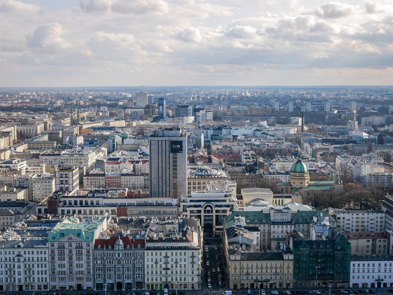 Reprywatyzacja w Warszawie. Sejm zdecydował w sprawie odszkodowań