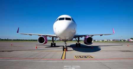 Wizz Air zawiesza aż 37 tras. Niepokojący powód