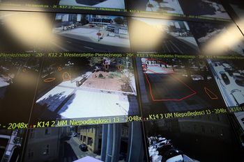 Zielona Góra. Operator monitoringu  odnalazł zaginioną 75-latkę