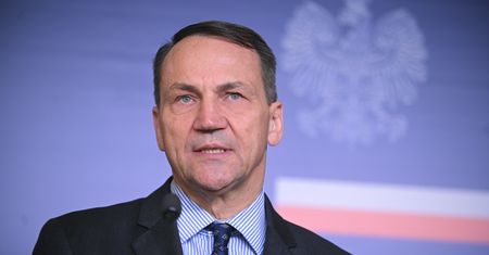 Baza antyrakietowa w Redzikowie. Sikorski o szczegółach