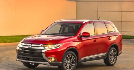 Oficjalny debiut nowego Mitsubishi Outlandera (2016) w Nowym Jorku