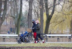 Lekarz radzi jak spędzić Wielkanoc i krytykuje rząd