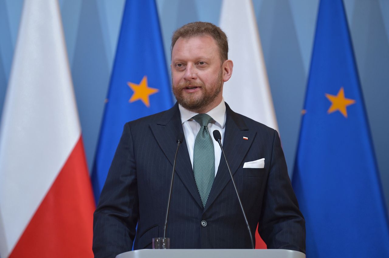 Kacprzak: "Dobry nastrój nie jest szczepionką na wirusa" [OPINIA]  