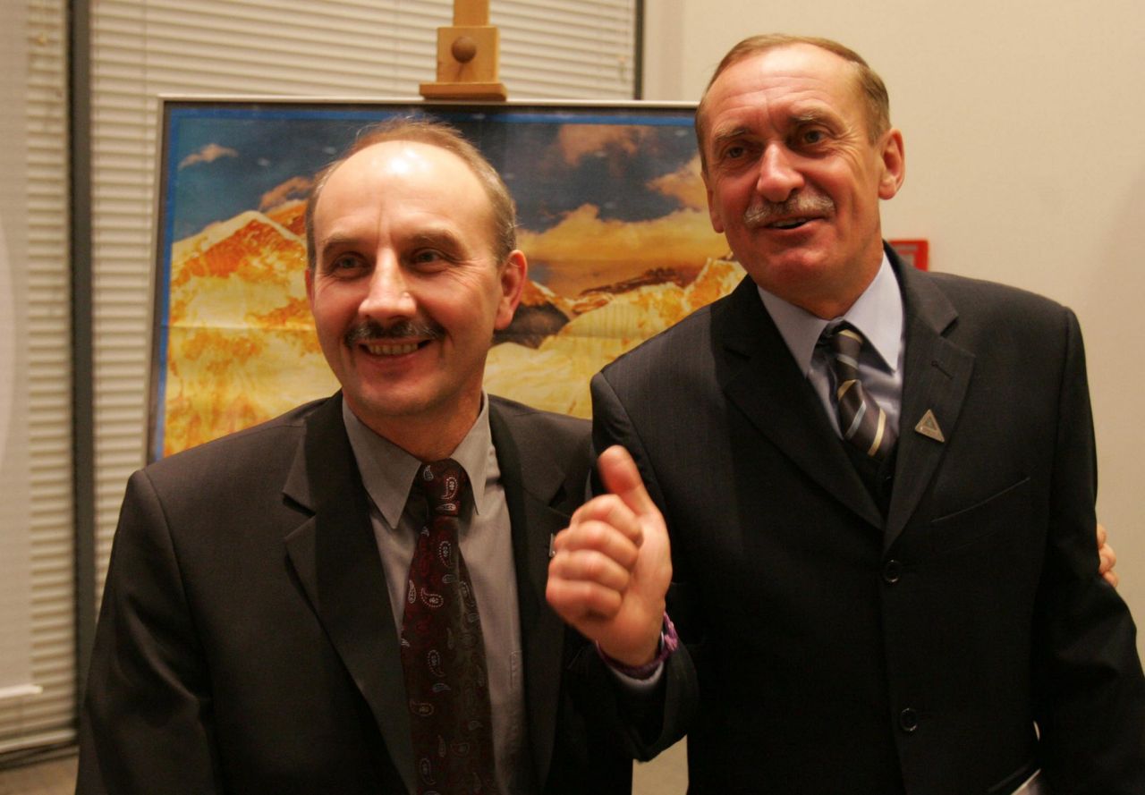 Leszek Cichy i Krzysztof Wielicki w 2005 roku podczas spotkania w Centrum Olimpijskim