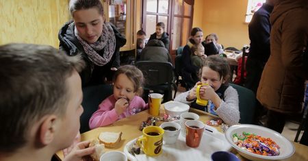 40 zł dziennie dla przyjmujących Ukraińców. Polacy za likwidacją świadczenia