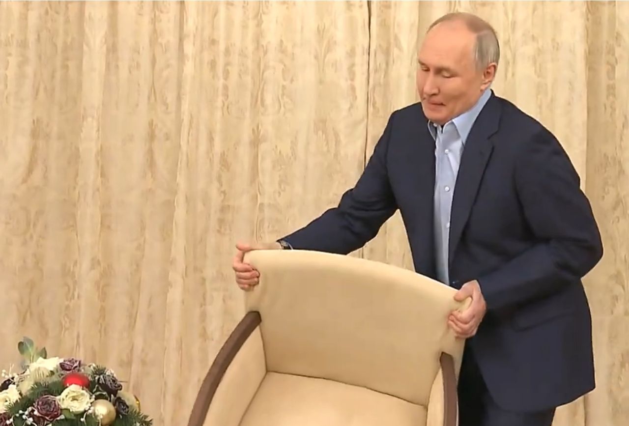 Putin's 'human gesture' goes awry in a comedic attempt to bridge the gap between grieving families