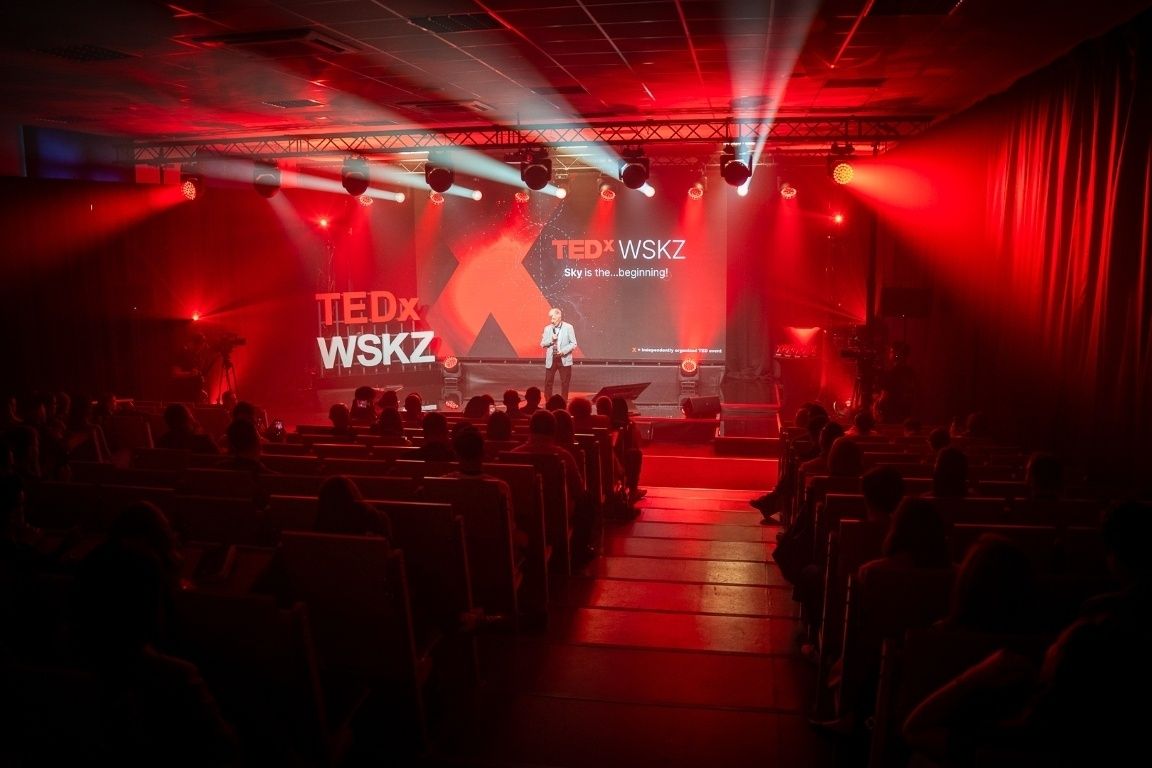 O kosmosie, empatii i świecie AI. Pierwszy TEDxWSKZ pokazał, iż przyszłość zaczyna się teraz