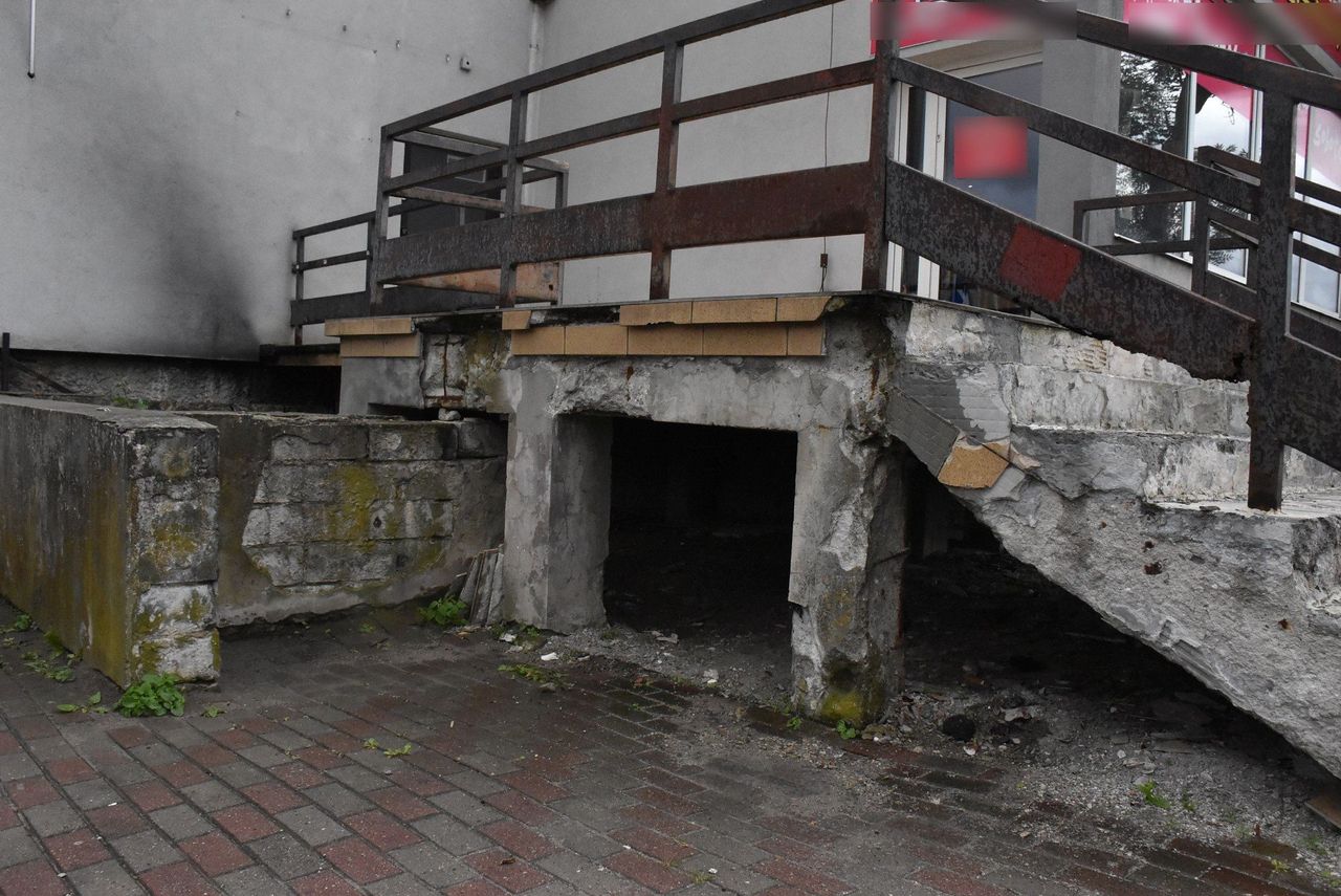 Malbork: Po podpaleniu bezdomnej kobiety zarzuty zostały zaostrzone
