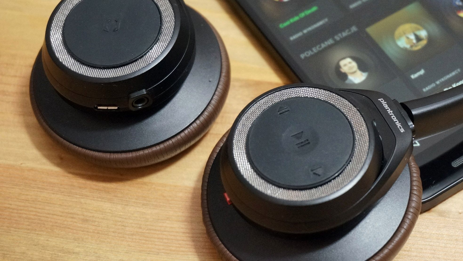 Plantronics BackBeat Sense - test słuchawek 3