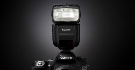 Canon SPEEDLITE 430EX III-RT z bezprzewodowym błyskaniem