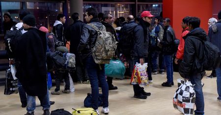 Walka Szwecji z nielegalnymi migrantami. Media o nowych planach