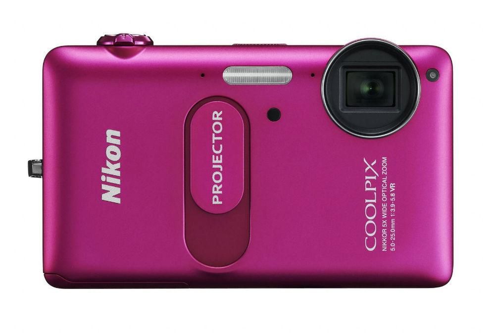Nikon COOLPIX S1200pj - kompakt z projektorem, który lubi "jabłka"