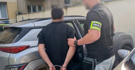 Zaatakowali 25-latka podczas wpłacania gotówki. Zatrzymano 5 Gruzinów