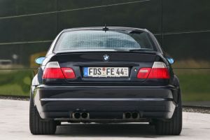 bmw-m3-tyl