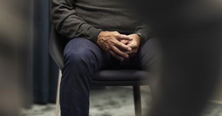 Fałszywy terapeuta z Gdańska stanie przed sądem. Stosował karygodne praktyki