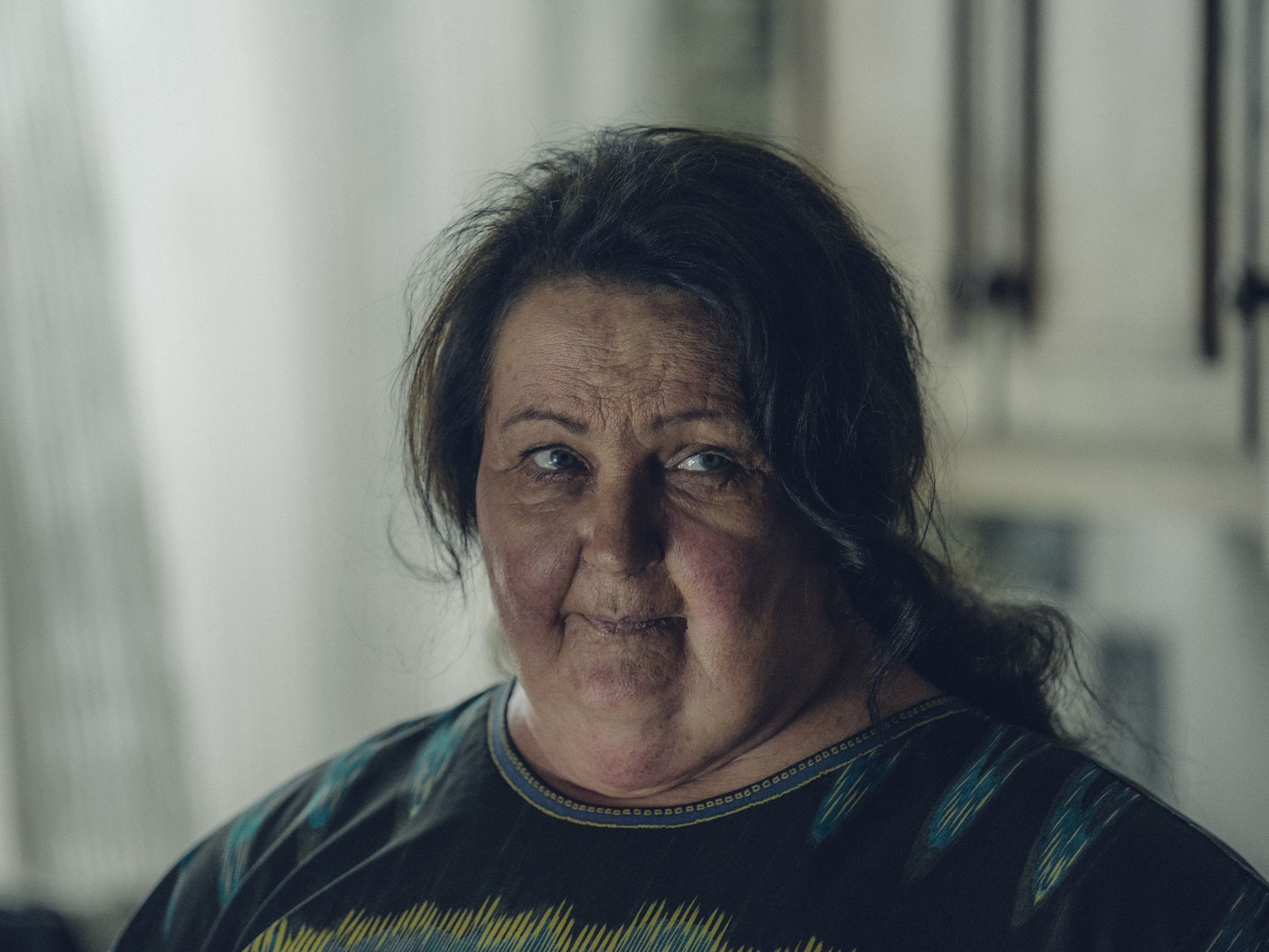 Charakteryzacja Anny Dymnej w serialu Netfliksa "Wielka woda"