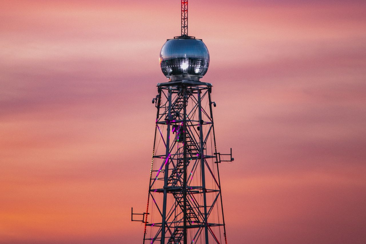 5G mniej wyeksponowane. Senat przyjął megaustawę z poprawkami