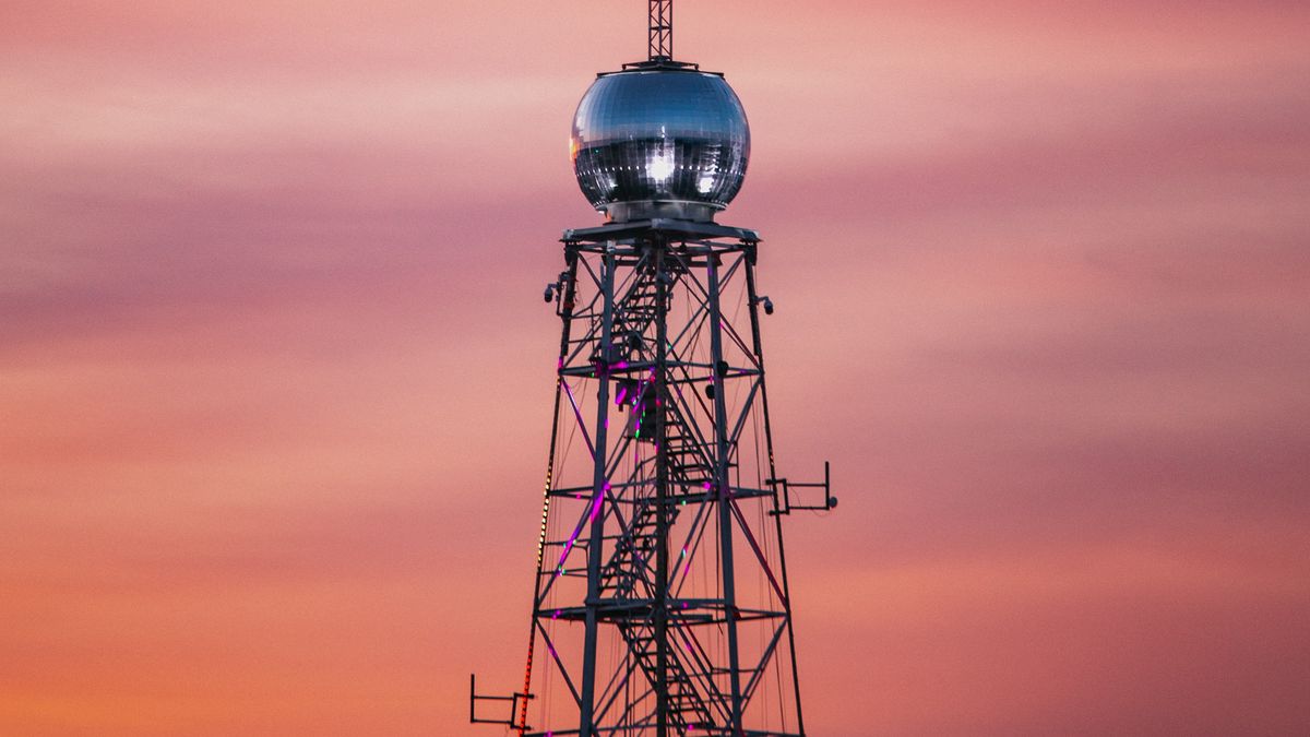 5G mniej wyeksponowane. Senat przyjął megaustawę z poprawkami