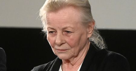 Została zwolniona z teatru po 50 latach pracy. "Sprzeciwiam się śmierci"
