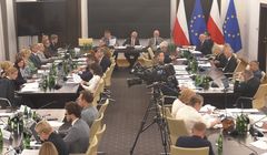 Będą surowe kary za ukryte reklamy polityczne. Obawy nadawców i wydawców