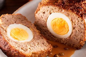 Dodaję do pieczeni rzymskiej. W Wielkanoc bliscy nawet nie patrzą na pasztet czy inne wędliny