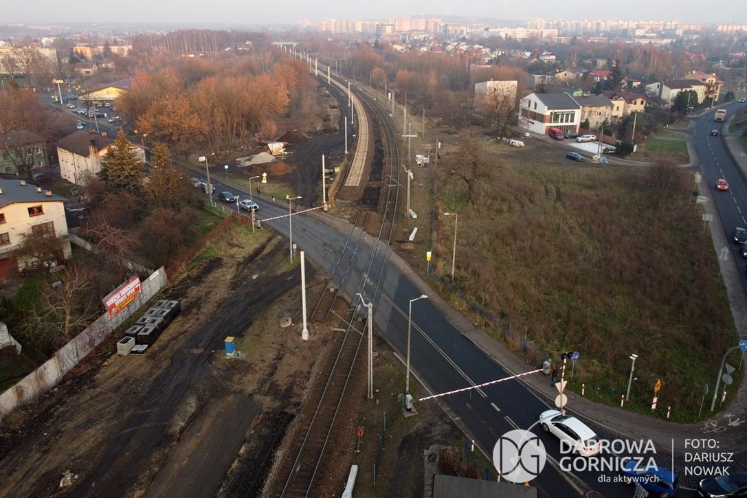 Dąbrowa Górnicza. Przejazd przez centrum miasta jest mocno utrudniony.