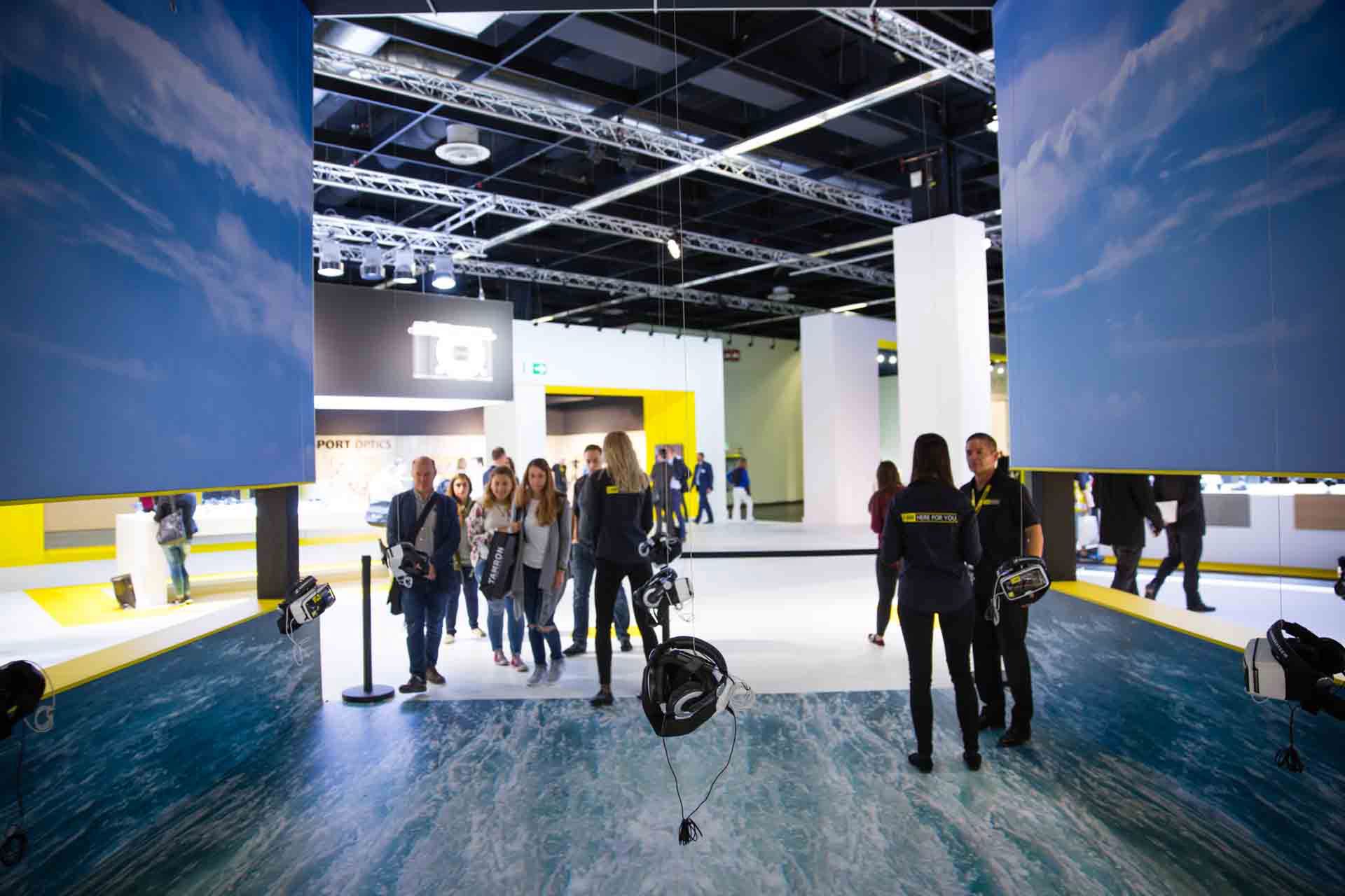 Targi Photokina 2016 pokazały, że branża fotograficzna się nie kończy, a jedynie zmienia na lepsze 42