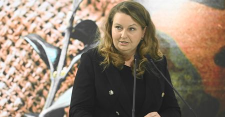 Paprocka wbija szpilę Tuskowi. "Premier zrezygnował z organizacji szczytów"