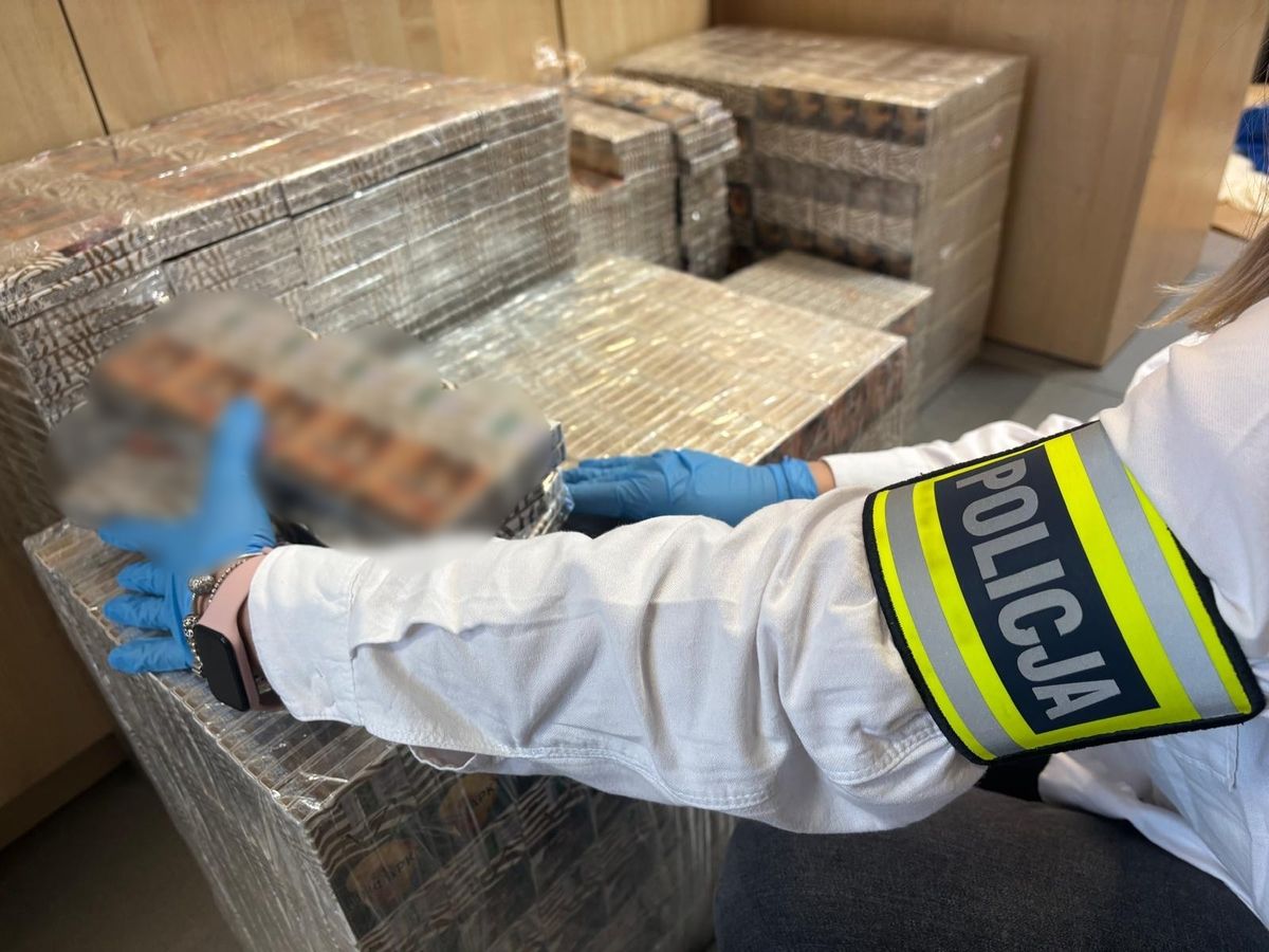 Przemytnicy użyli balonu, który spadł w Tyborach Trzcianka